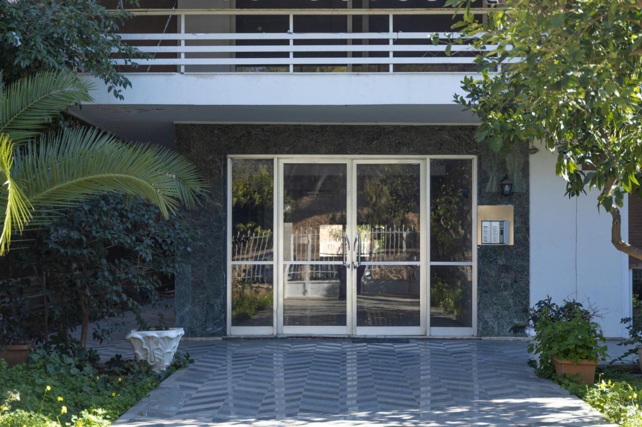Modern Apt In Glyfada A Breath Away From The Sea - The View Athens Exterior photo
